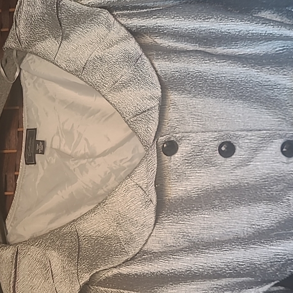 Woman Jacket - Picture 4 of 7